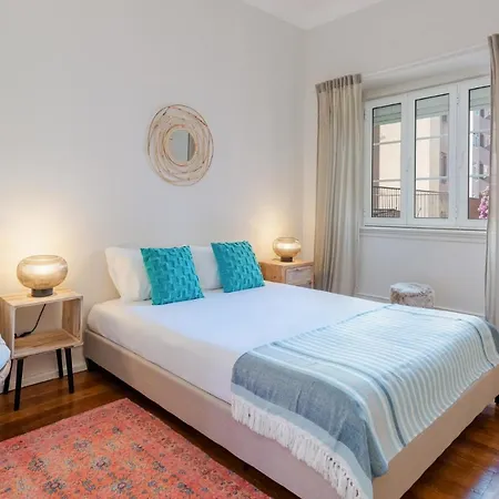 The Local Pensión Lisboa